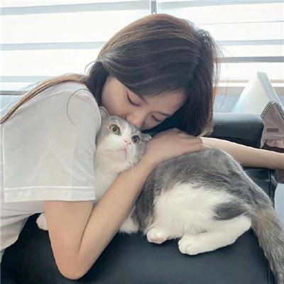 萨塔里亚神:加托尼卡